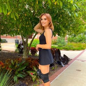 Meet your Posher, Holly